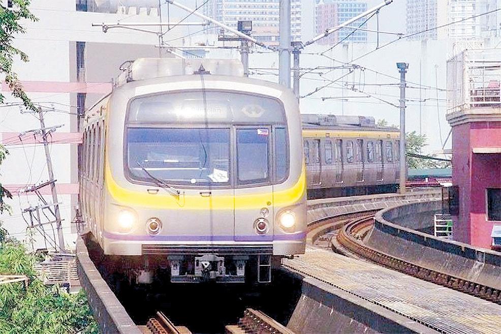 Student discounts cut LRT-2 revenue in June