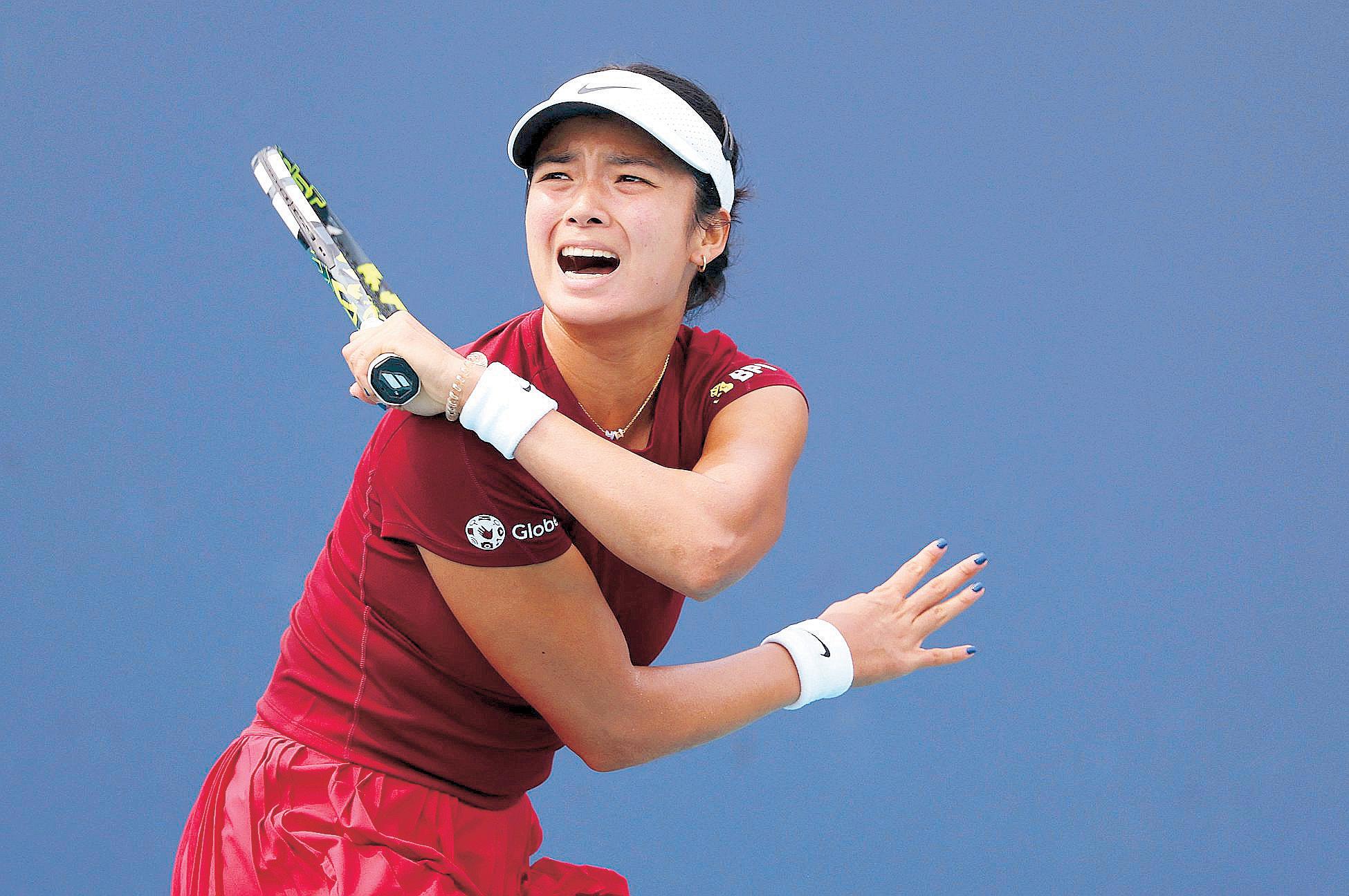 Eala battles Vondrousova in Montreal