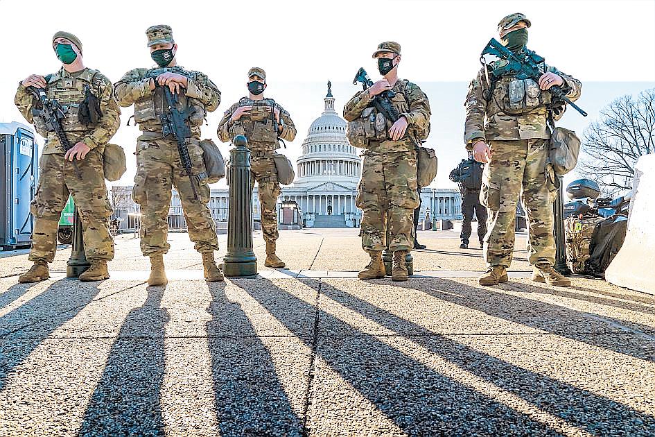 Trump deploys Nat'l Guard to tackle Washington crime