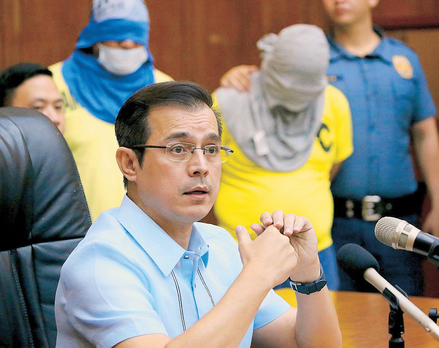 Marcos to accept NBI chief's resignation