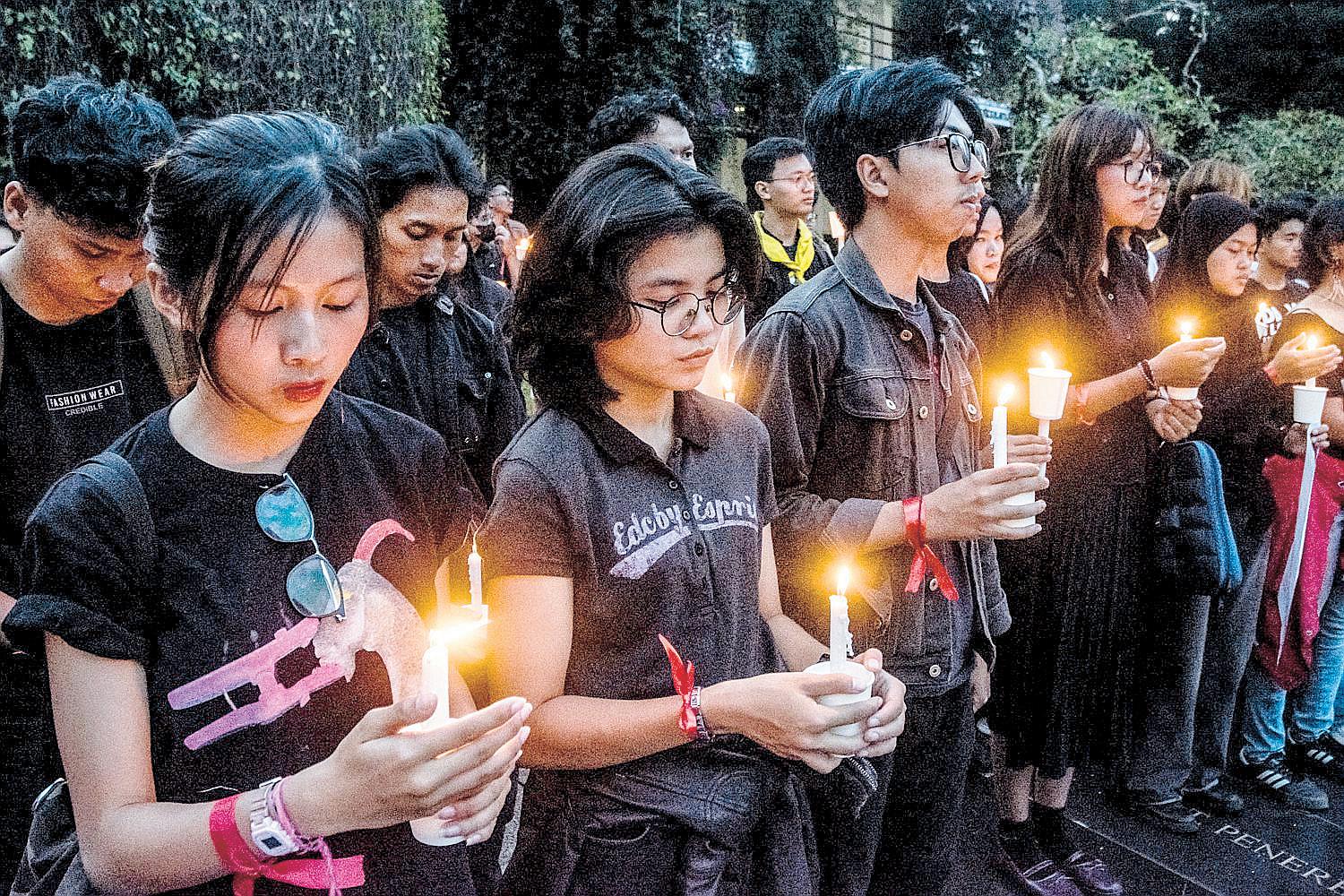 Rights group says 10 killed in Indonesia protests