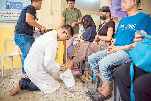 'Dumbfounded' Fr. Flavie on his RM award: 'I feel unworthy'