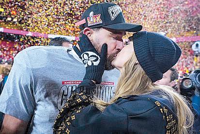 Kelce on what's changed since engagement: I got one more ring
