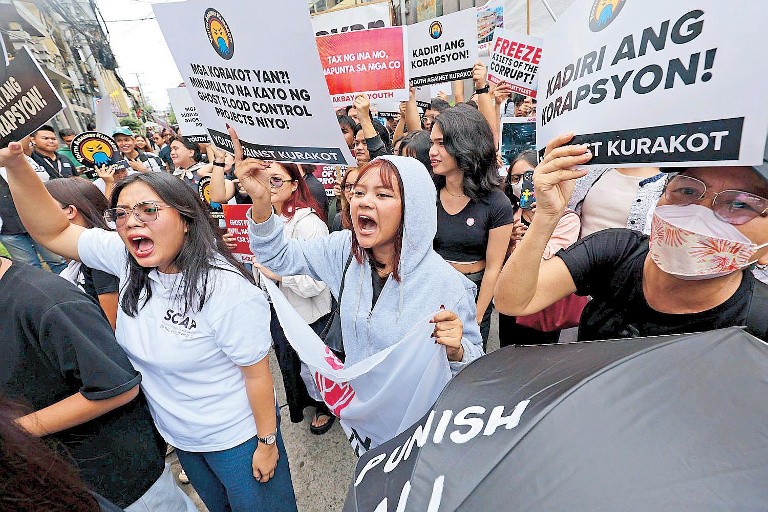 PCSO strengthens health care support with billions in assistance