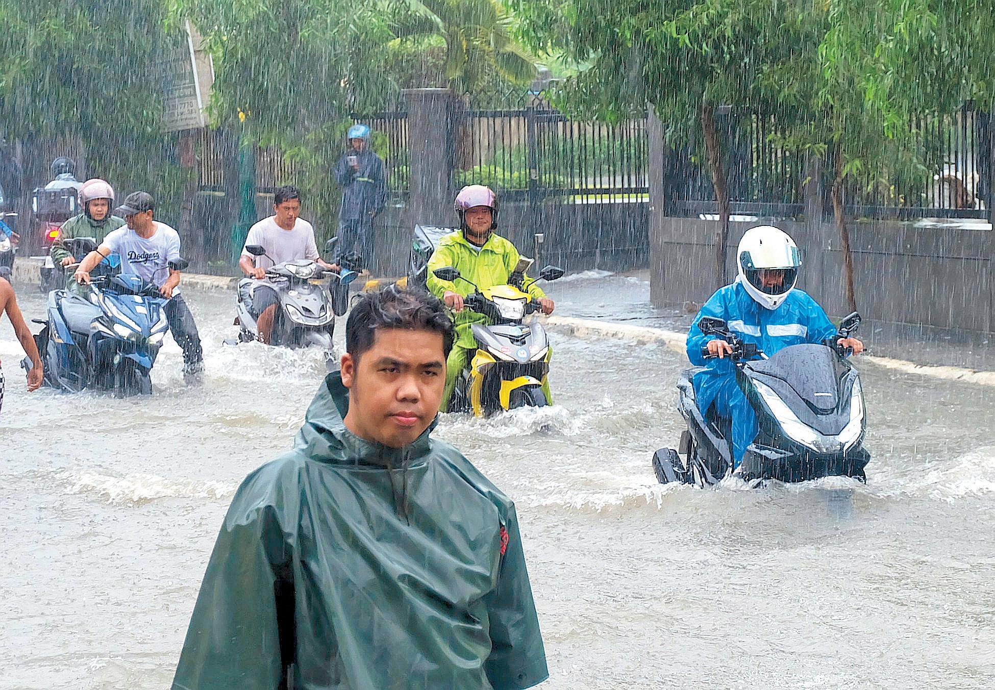 Some NCR roads flooded due to thunderstorm