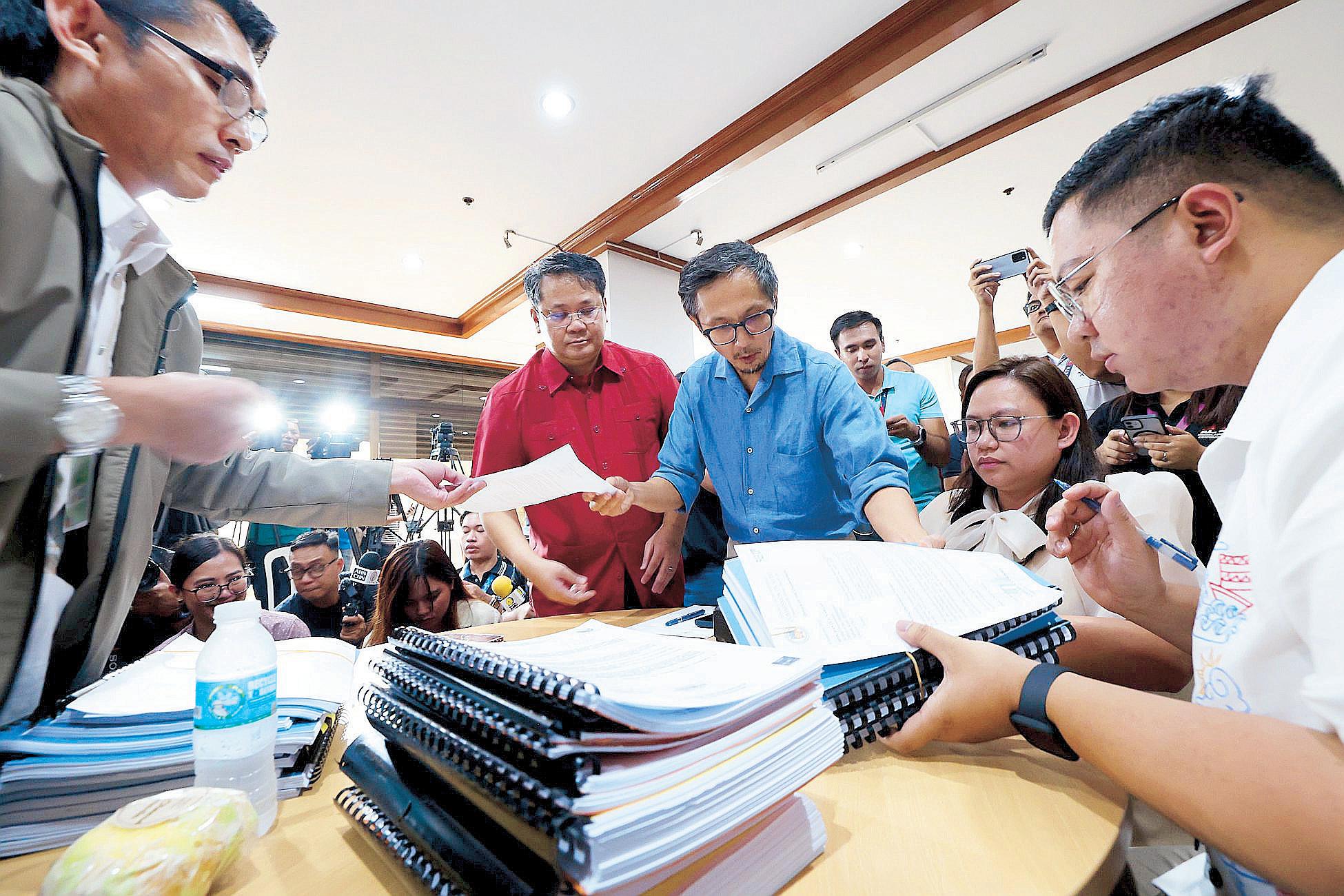 Senate dumps Escudero