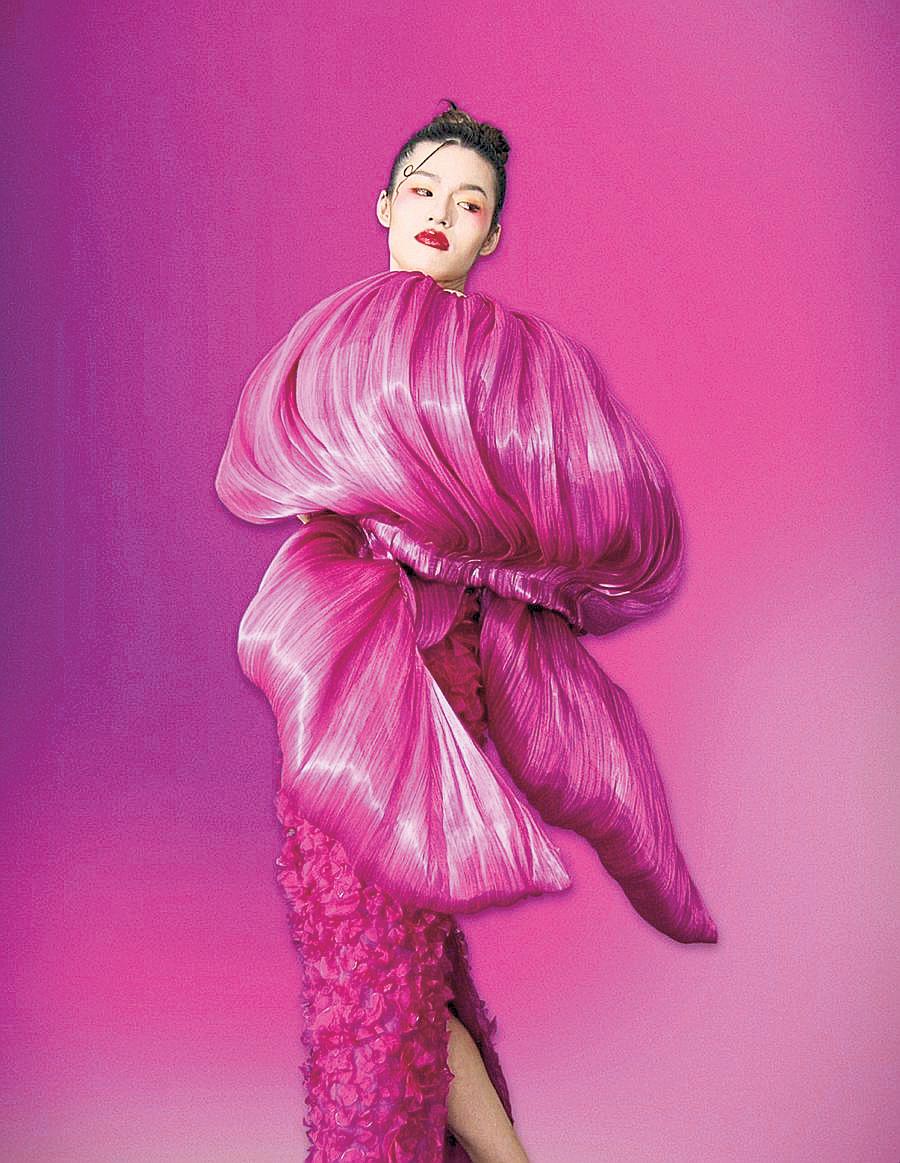 HANNAH BARRERA PRESENTS COLLECTION AT PIATTAFORMA'S FASHION GRADUATE ITALIA SHOW IN MILAN