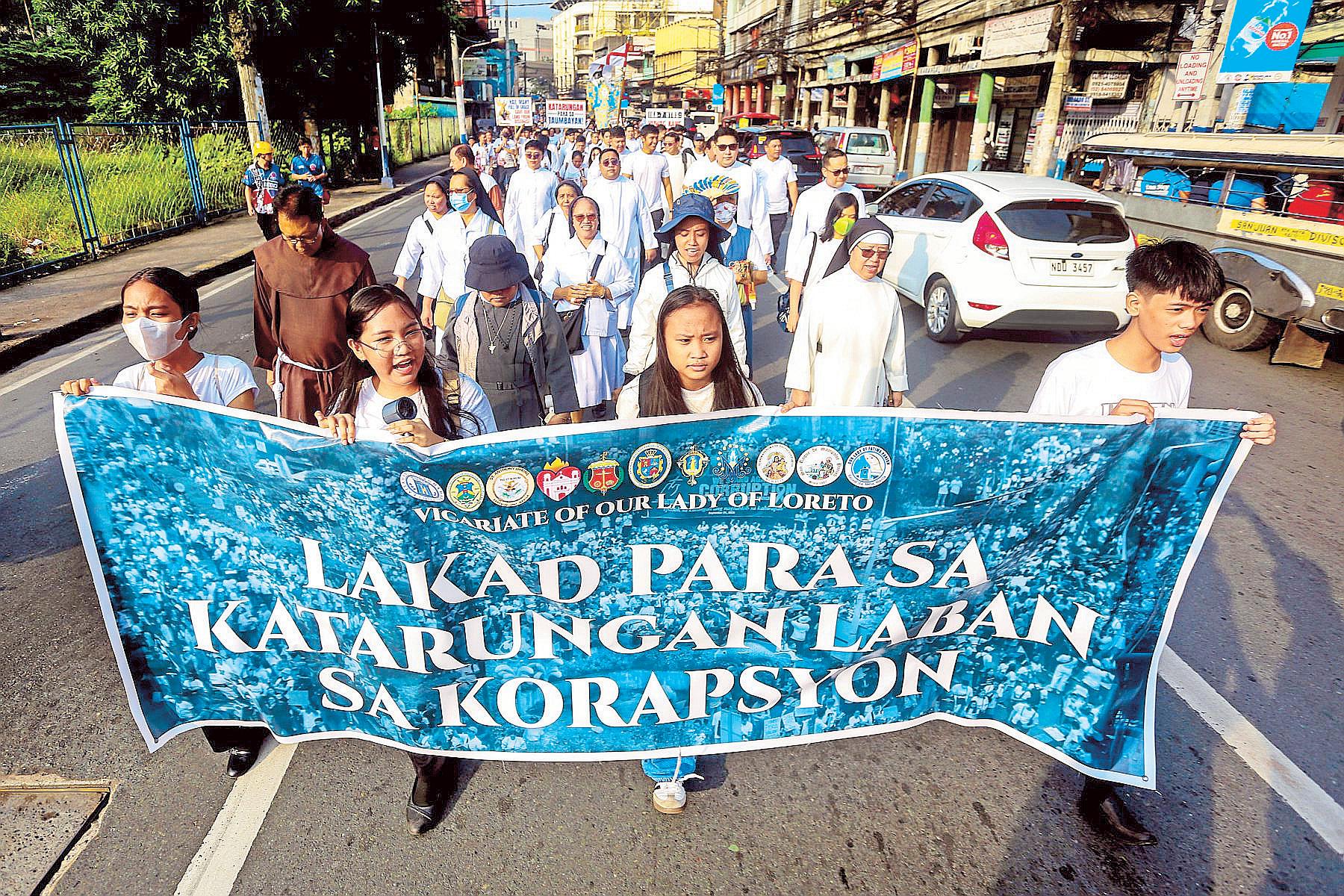 CBCP: Wear white in church, tie white ribbons at home