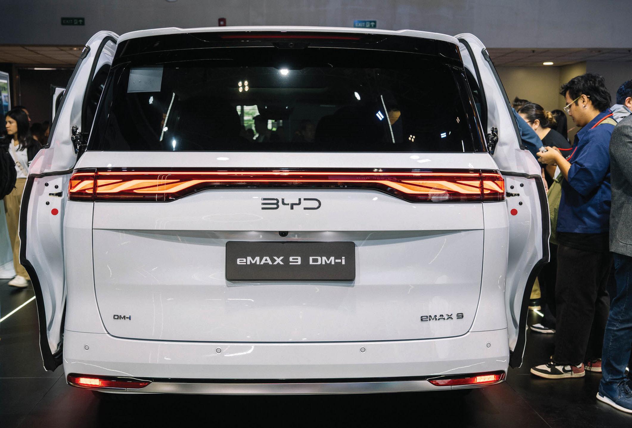 BYD's eMax 9 DM-i is set to be a luxury van market disruptor