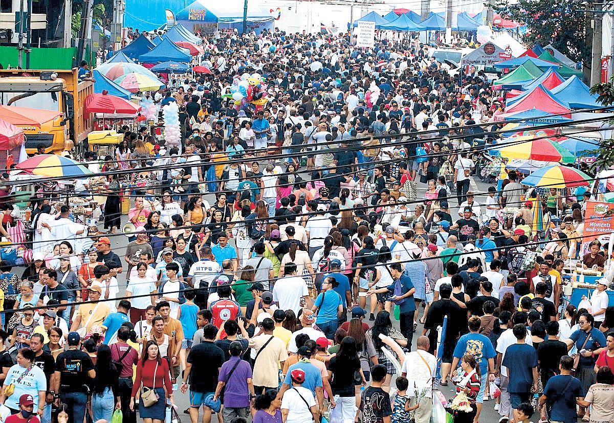 Undas peaceful as 3.8 M visit cemeteries nationwide