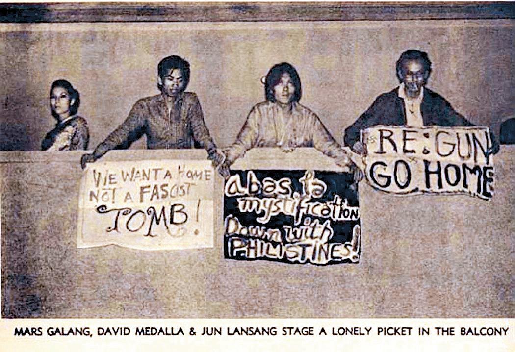 ON WRITERS, ARTISTS AND MATERIALS OF COMPLICITY