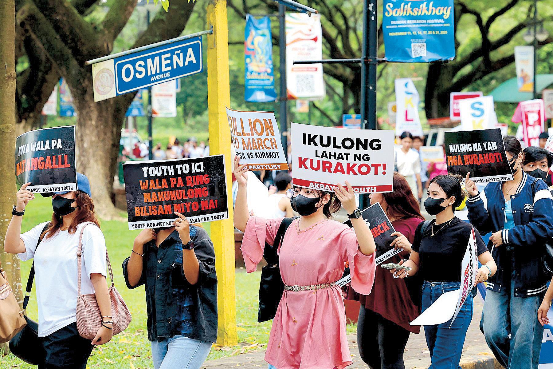 Sandigan OKs withdrawal of P4-B Pharmally raps