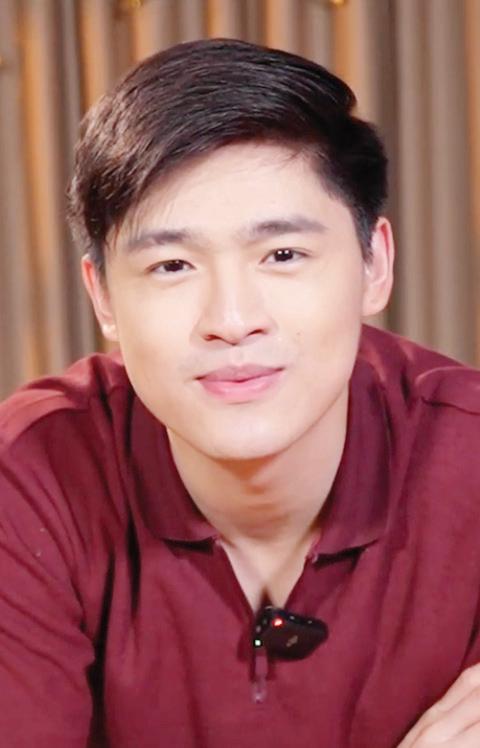 GMA'S CHRISTMAS STATION ID SHOWS WHAT TRULY MATTERS THIS SEASON