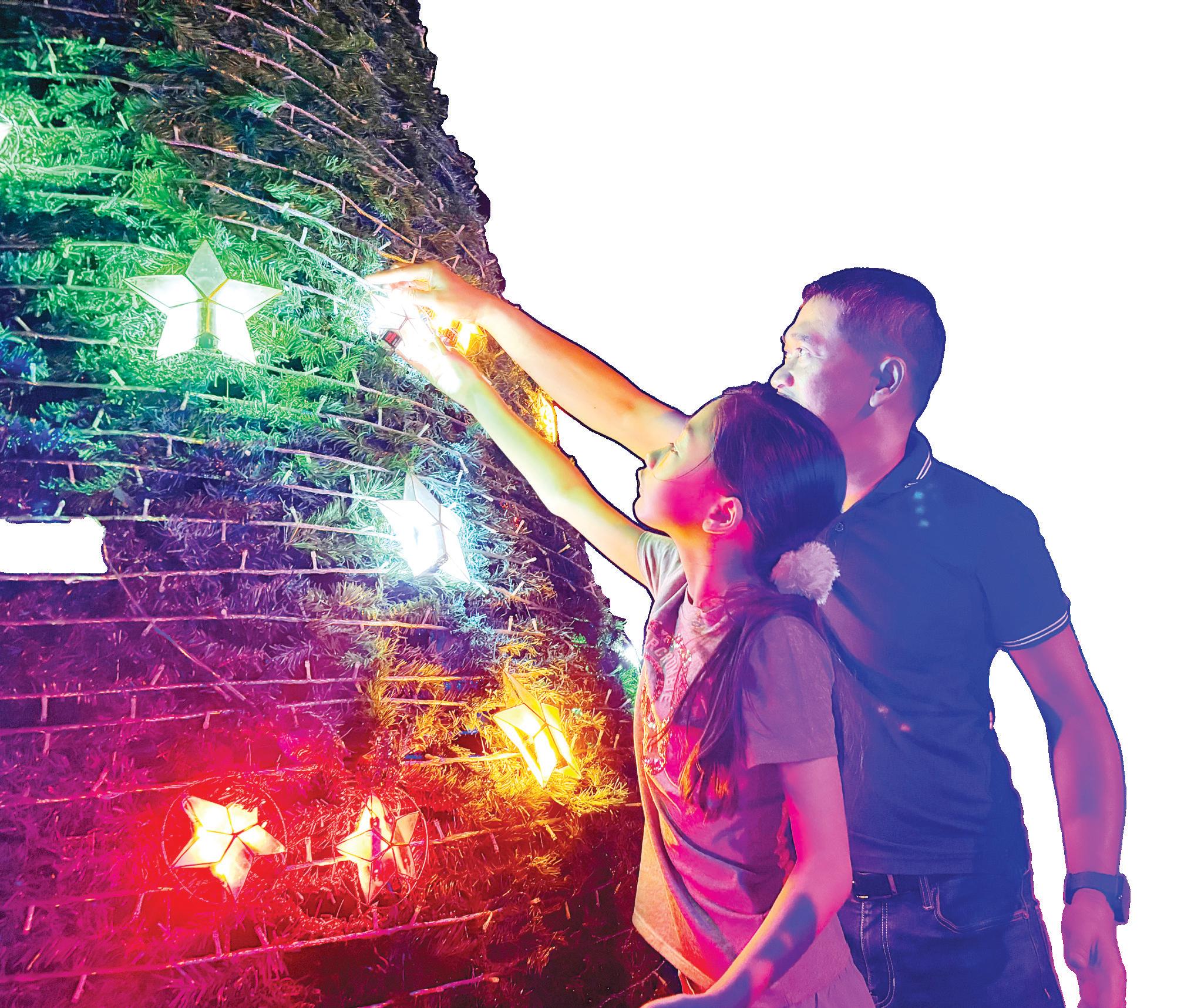 CAMELLA LIGHTS THE COUNTRY IN A CHRISTMAS CELEBRATION OF FAITH, FAMILY, AND FESTIVITY