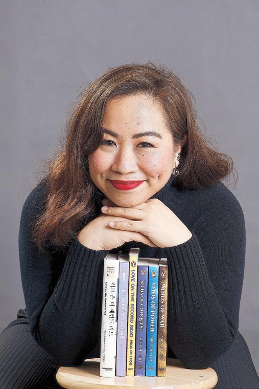 CAN YOU EVER FORGIVE MICA DE LEON?