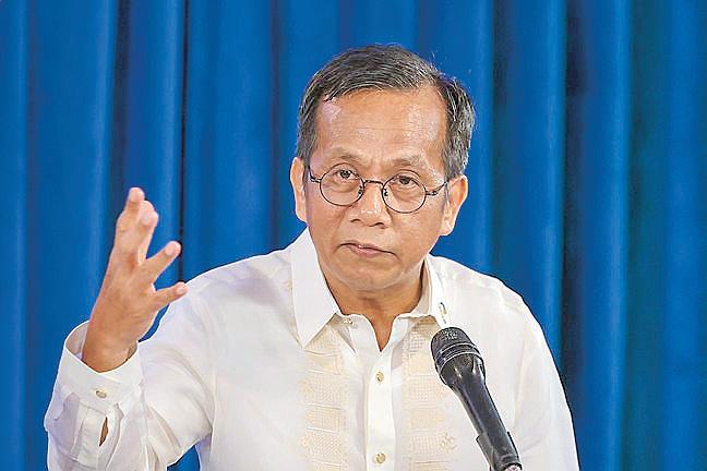 'Economy remains strong despite headwinds'