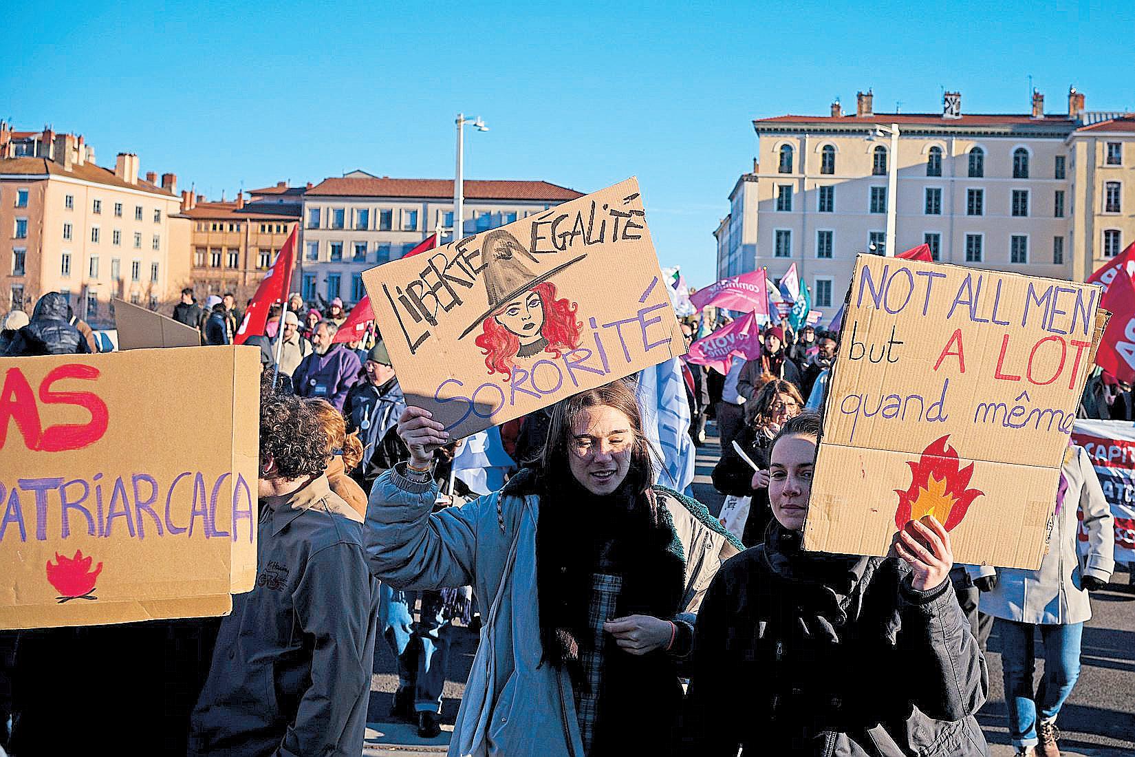 Thousands march in France to condemn violence against women