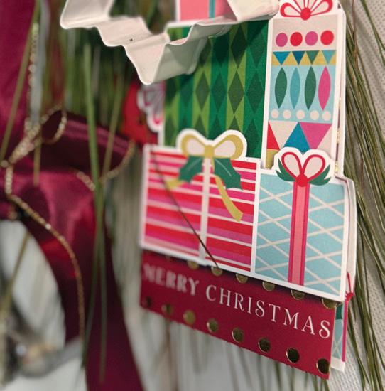 Unique Christmas tree ornament ideas to try out this season