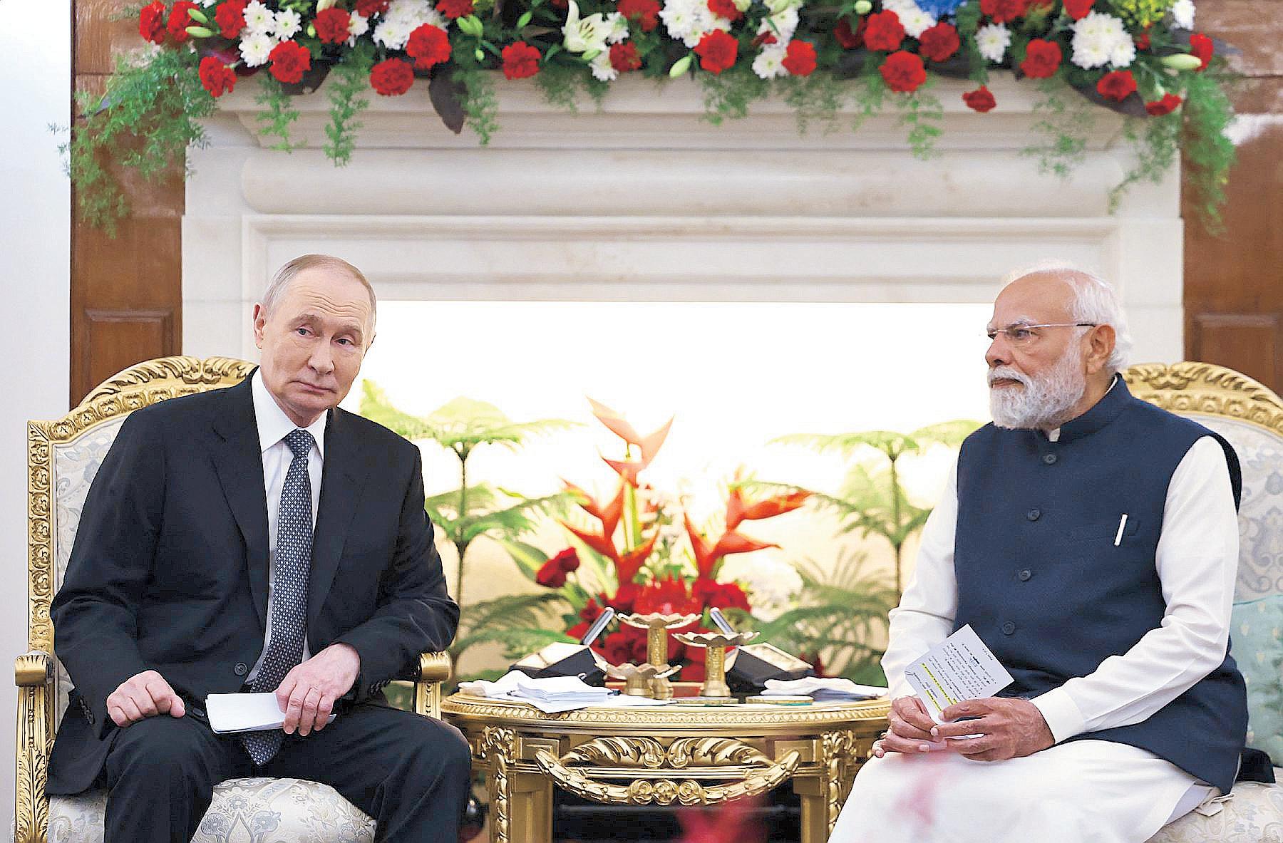 India's Modi, Russia's Putin talk defense, trade, Ukraine