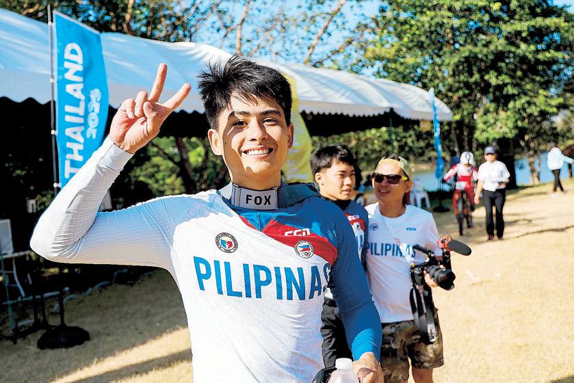 Jerich opens golden door for Team Phi