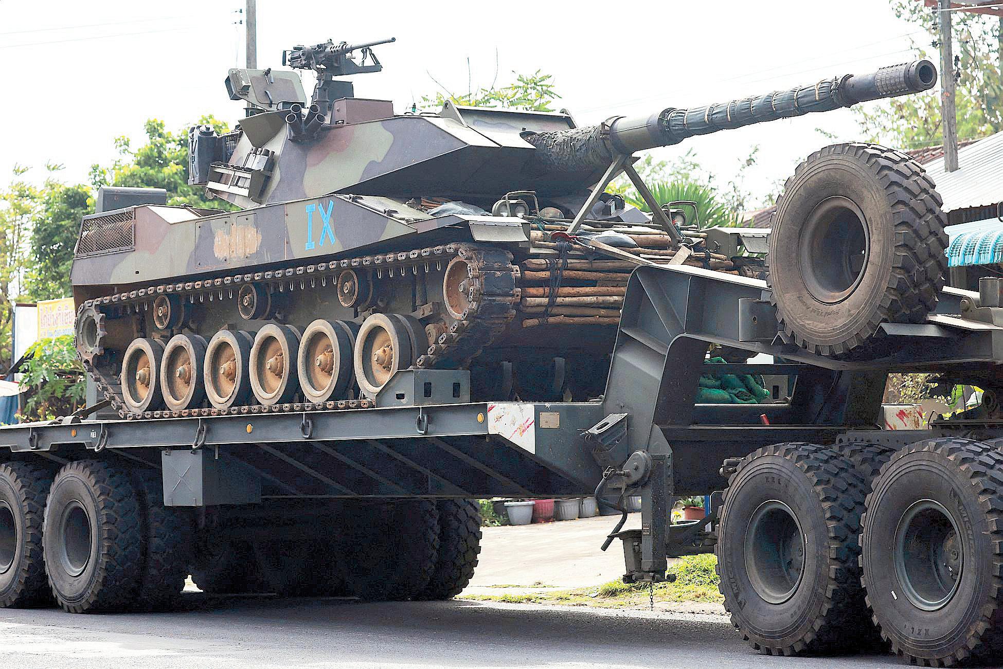 Thailand continues Cambodia strikes