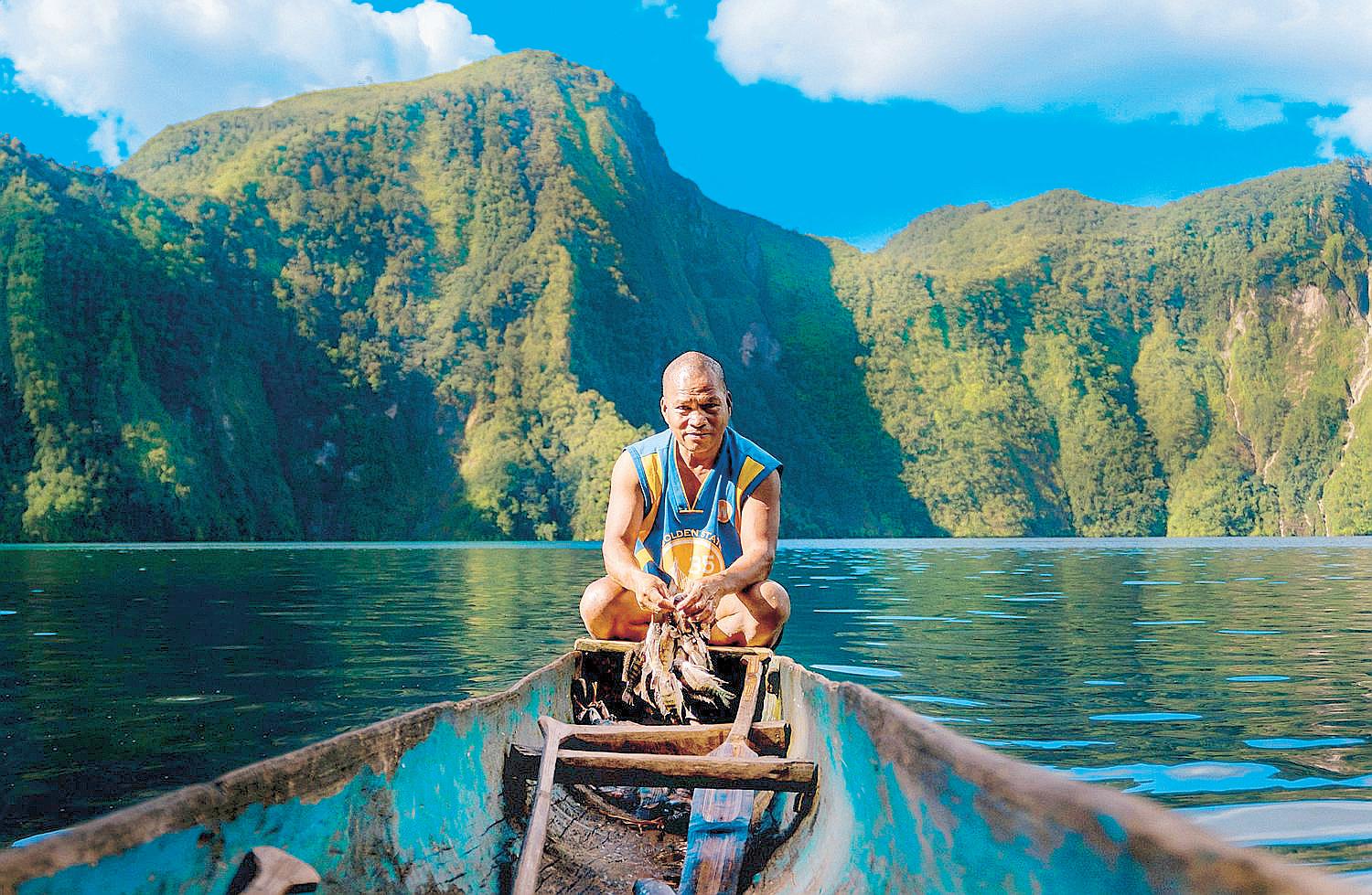 SINAGLARAWAN 3: CAPTURING LIFE'S FLEETING MOMENTS