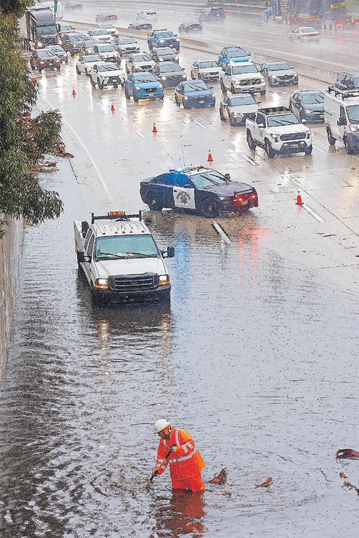Southern California soaked by powerful Christmas storms