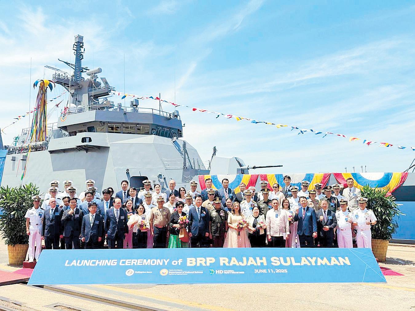 New Navy patrol ship en route to Manila
