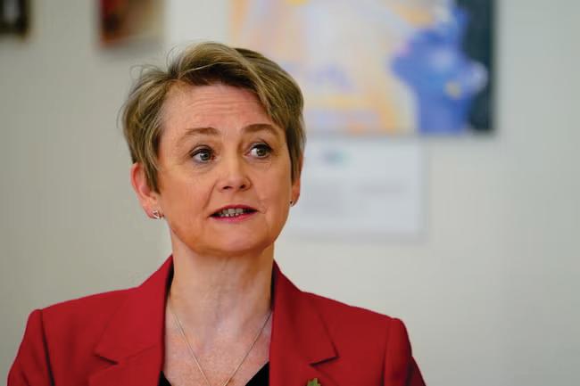 Labour commits to a rapid review of grooming gangs