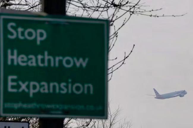 Will hub expansion really be cleared for take-off?