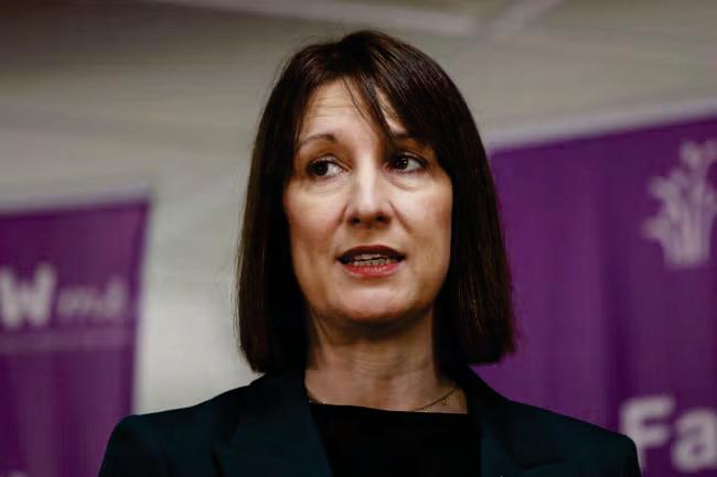 Labour split over support for third Heathrow runway