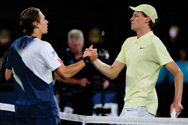 Sinner sees off De Minaur to ease into the final four