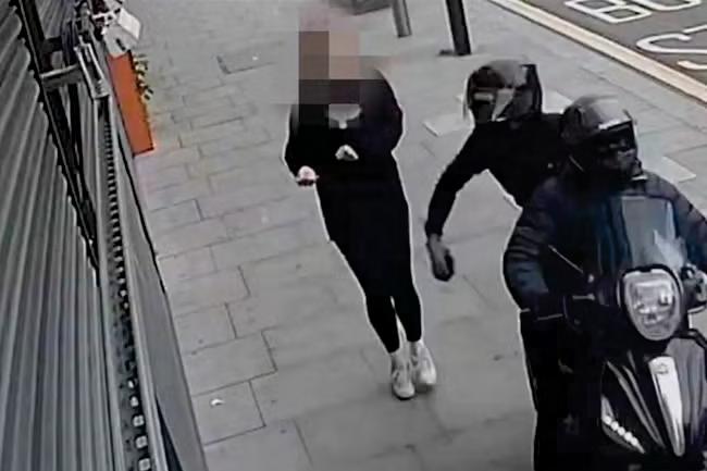 Mobile phone thefts double as police battle e-bike gangs