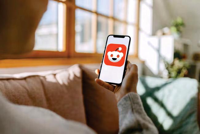 Reddit 'working on' locking parts of site behind paywall