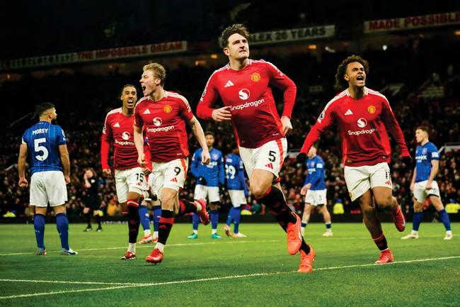 Ipswich embarrassed as United's circus act wins