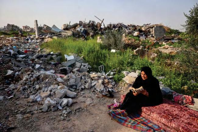 Trump warns Hamas to continue with peace deal