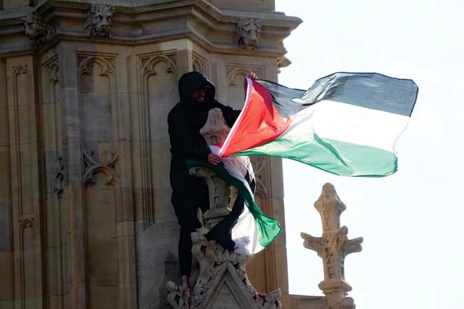Pro-Palestine activist comes down from Elizabeth Tower