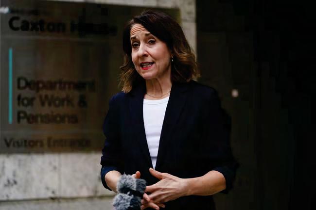 Disabled people to receive benefits as they try new jobs