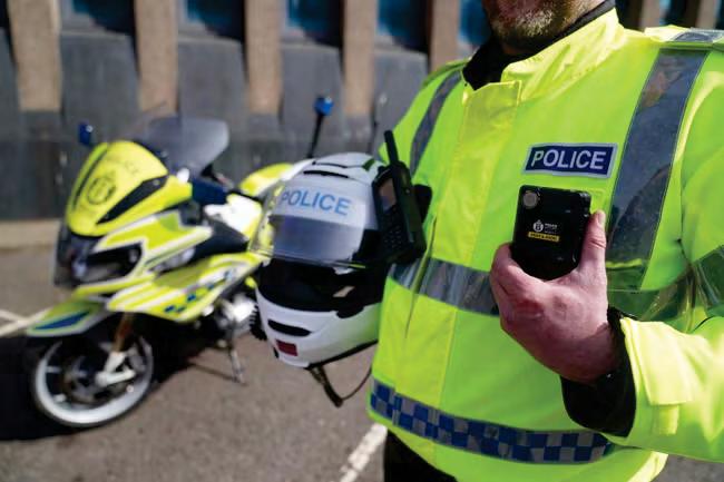 Quakers say Met raid was 'ridiculously heavy-handed'