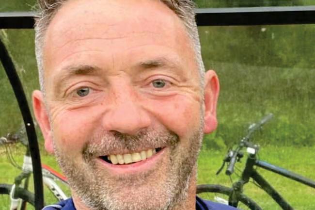 RAF trooper sues for £100k claiming noise left him deaf