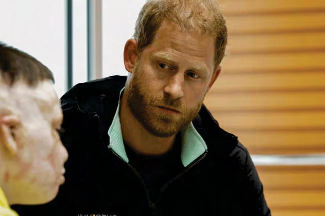 Harry visits injured soldiers in surprise trip to Ukraine