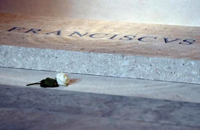 Vatican releases first images of the tomb of Pope Francis