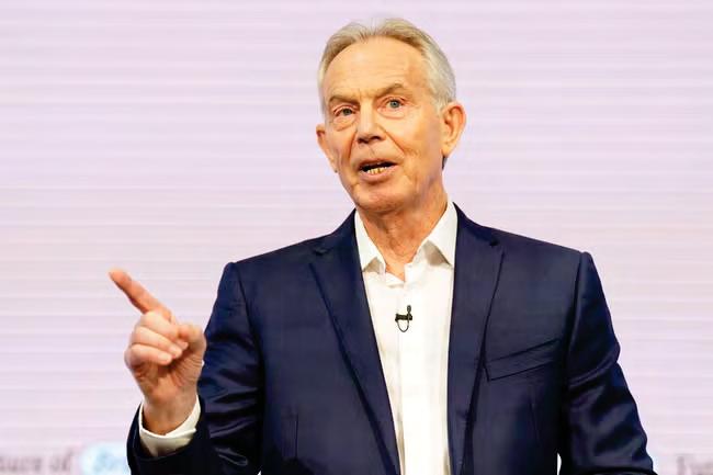 Blair U-turns on criticism of Labour's net zero policies