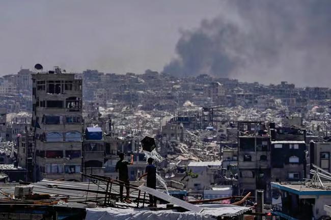 Israeli strikes hit Gaza as Trump warns of starvation