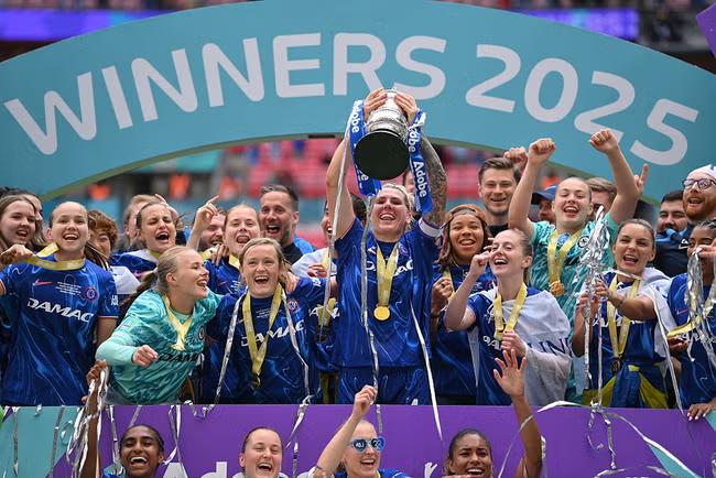 Three and easy for Chelsea against out-of-Toone rivals