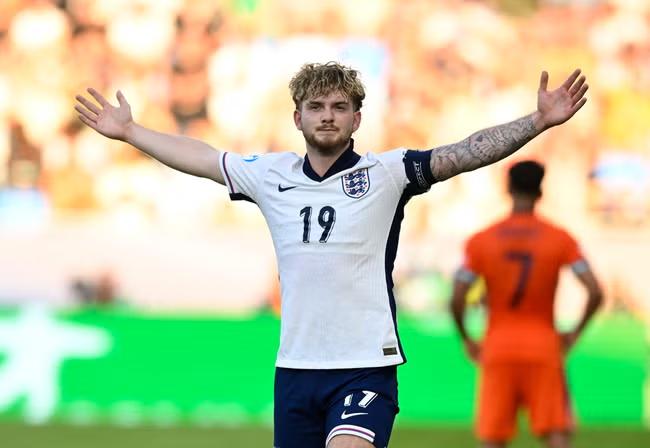 U21s hero Elliott shows why he might have to leave Reds