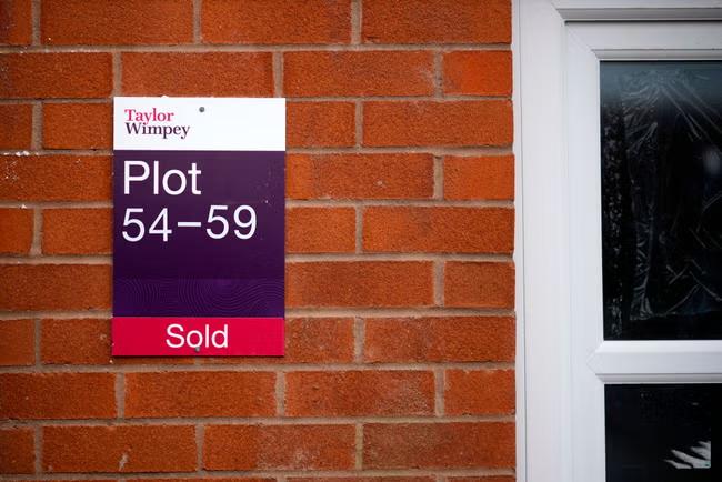 Boost for first-time buyers after mortgage rule change