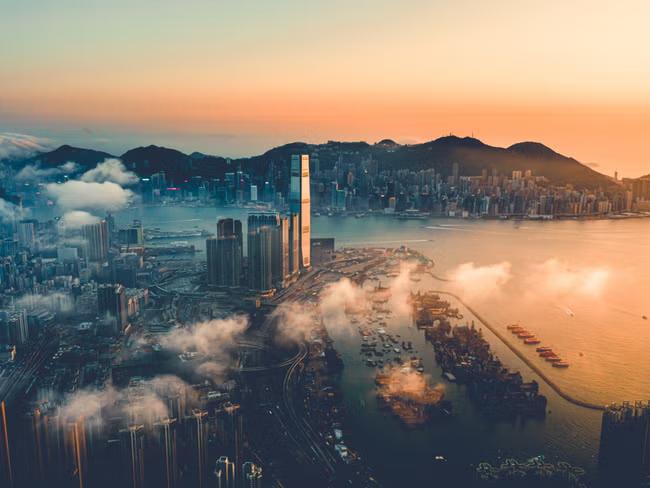 Is it worth exploring Hong Kong during our stopover?