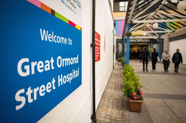 Children's hospital used doctors' assistants instead of surgeons to fill rota gaps