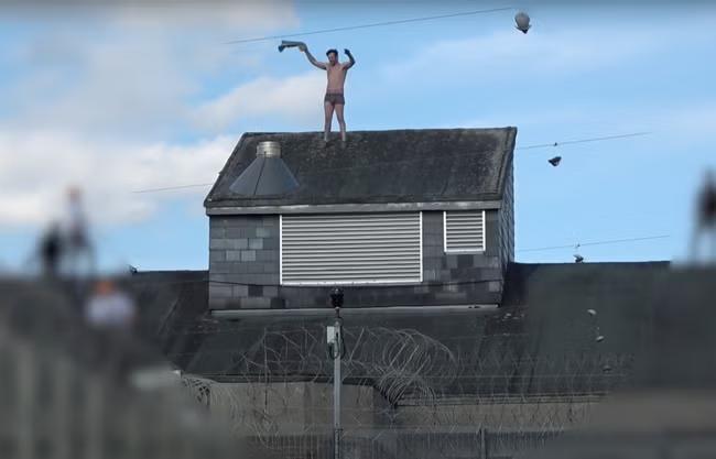 Prisoner on indefinite term is cleared of rooftop protest